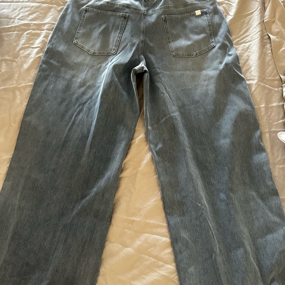 HALARA Light Blue Flare Jeans - Picture 4 of 5